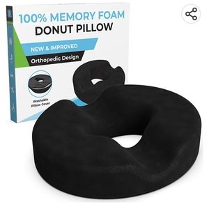 SALE 📸 Donut pillow